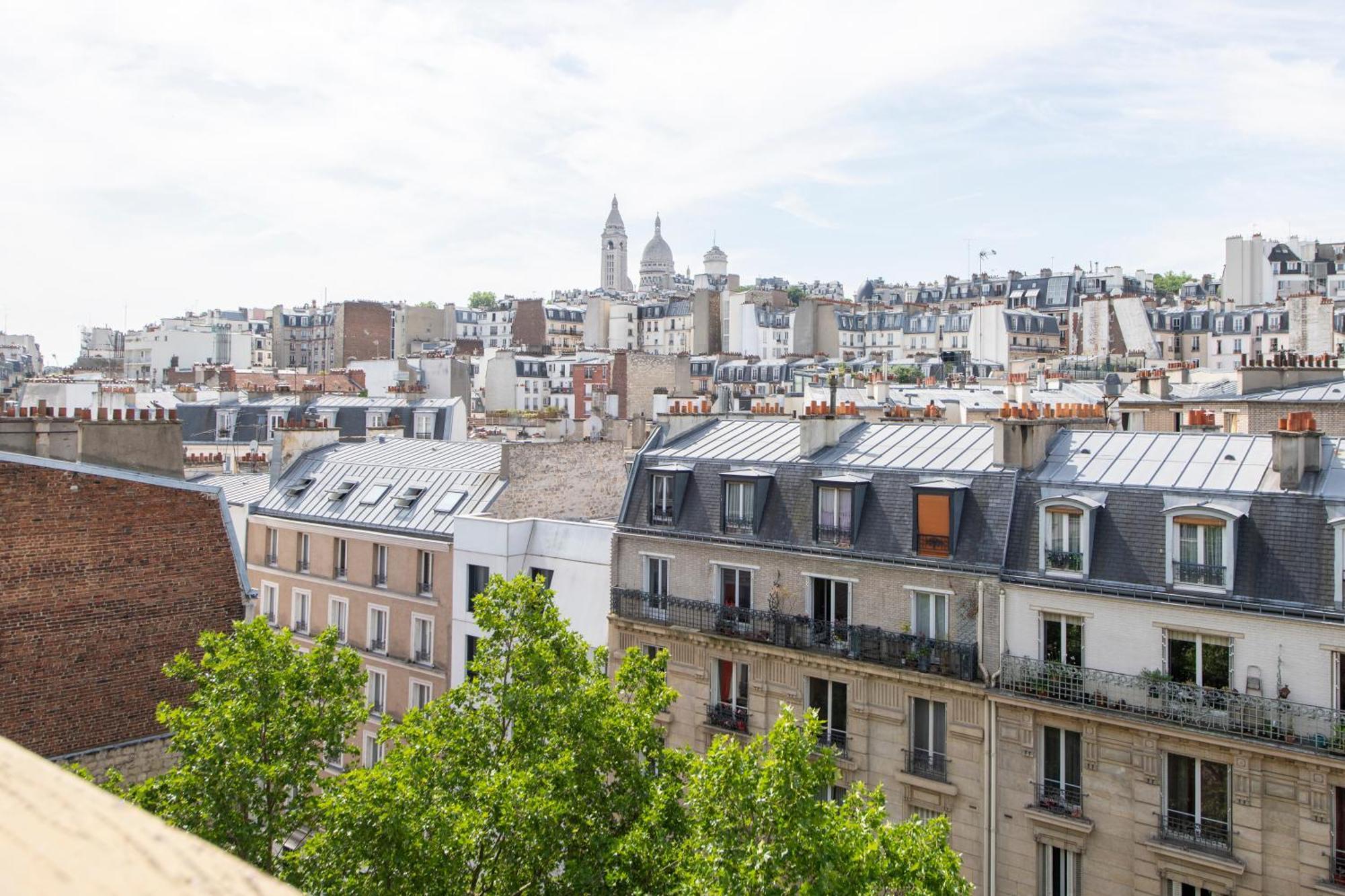 Stunning Montmartre - Amazing View - Fully Renovated *